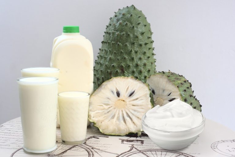 Sinh tố mãng cầu bao nhiêu calo? Cách làm sinh tố giảm cân