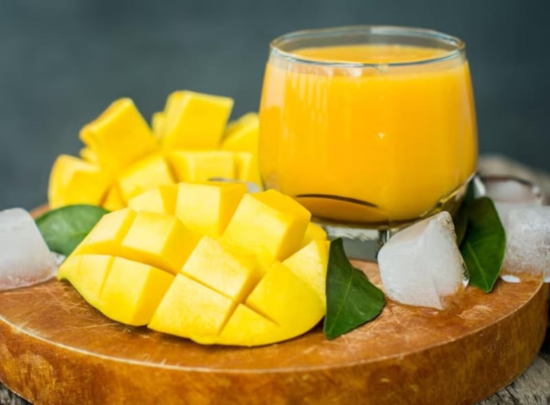 Cách uống sinh tố xoài không gây tăng cân